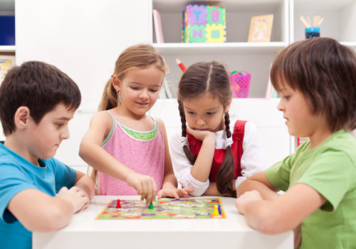 picture of kids playing best board games for preschoolers